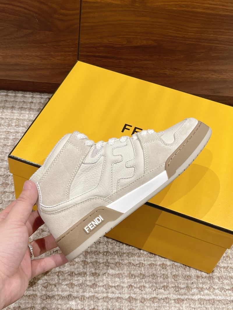 Fendi Low Shoes